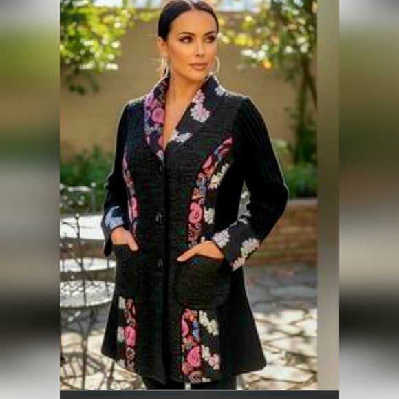 Coco + Carmen Sweaters - COCO + CARMEN Black Wood Blend Floral Embroidered Sweater Coat Cardigan.Size M